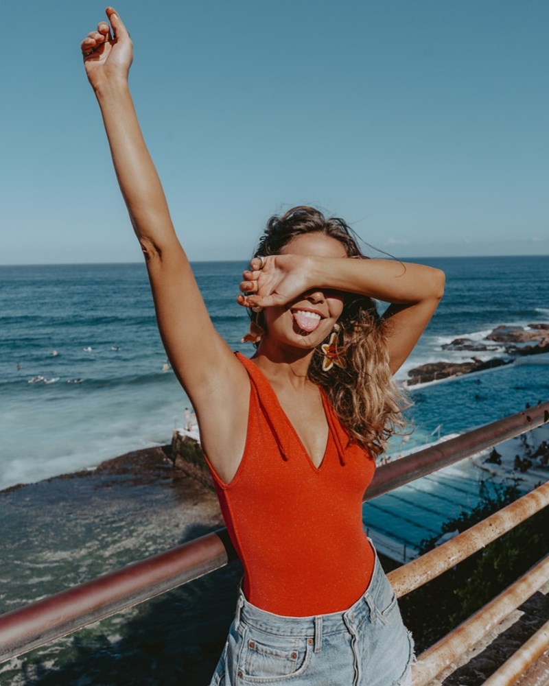 10 τρόποι να φορέσεις το πιο fun χρώμα της σεζόν - εικόνα 3