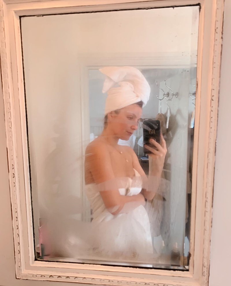 Beauty SOS: 8+1 hacks για τις μέρες που έχεις κουρασμένη όψη - εικόνα 2