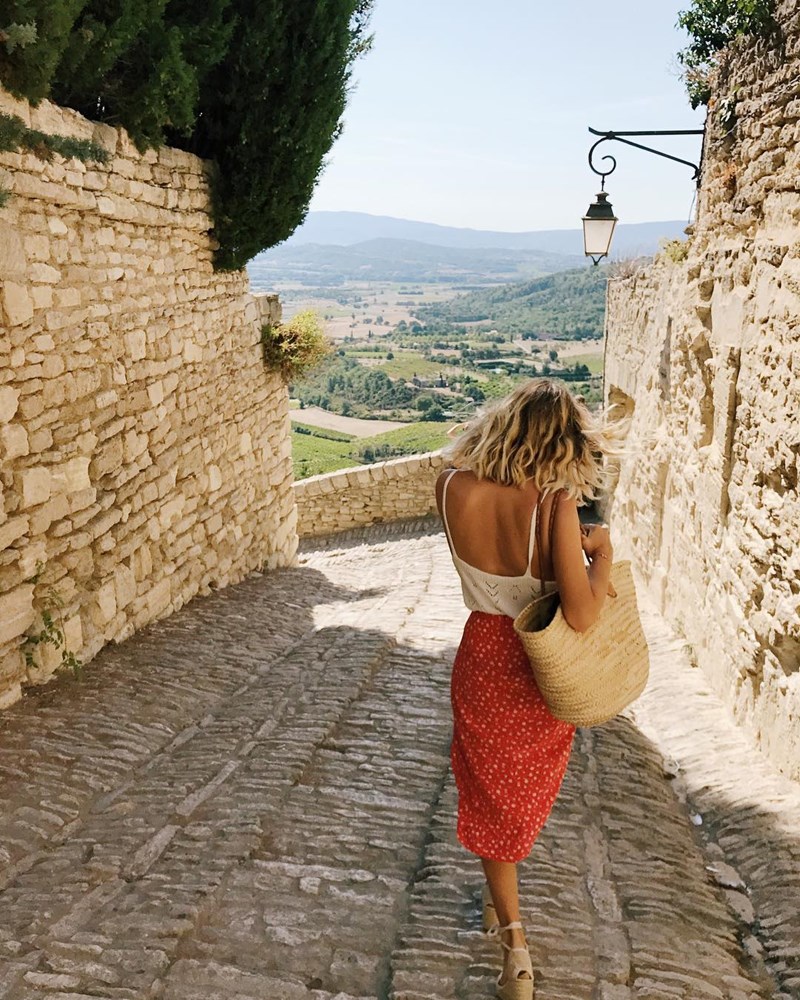 Για French Chic στυλ χρειάζεσαι αυτά τα παπούτσια - εικόνα 2