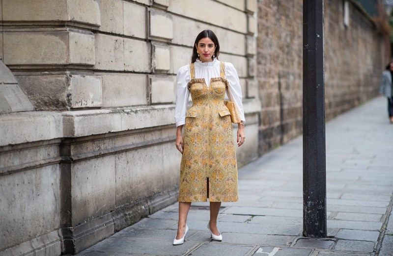 Puff Sleeves: 4 look έμπνευση + τα καλύτερα κομμάτια της αγοράς - εικόνα 4