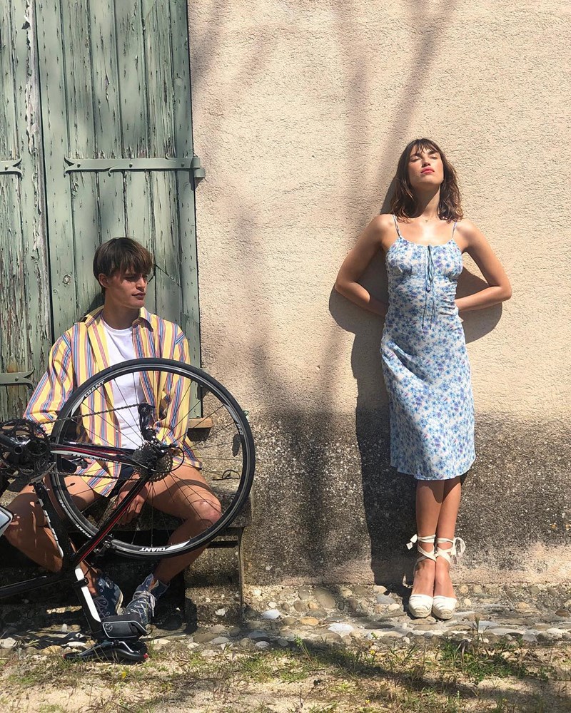 Για French Chic στυλ χρειάζεσαι αυτά τα παπούτσια - εικόνα 1