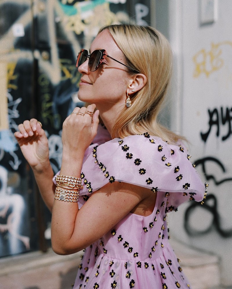 10+1 budget friendly αξεσουάρ για να ολοκληρώσεις τα looks σου σαν fashionista - εικόνα 1