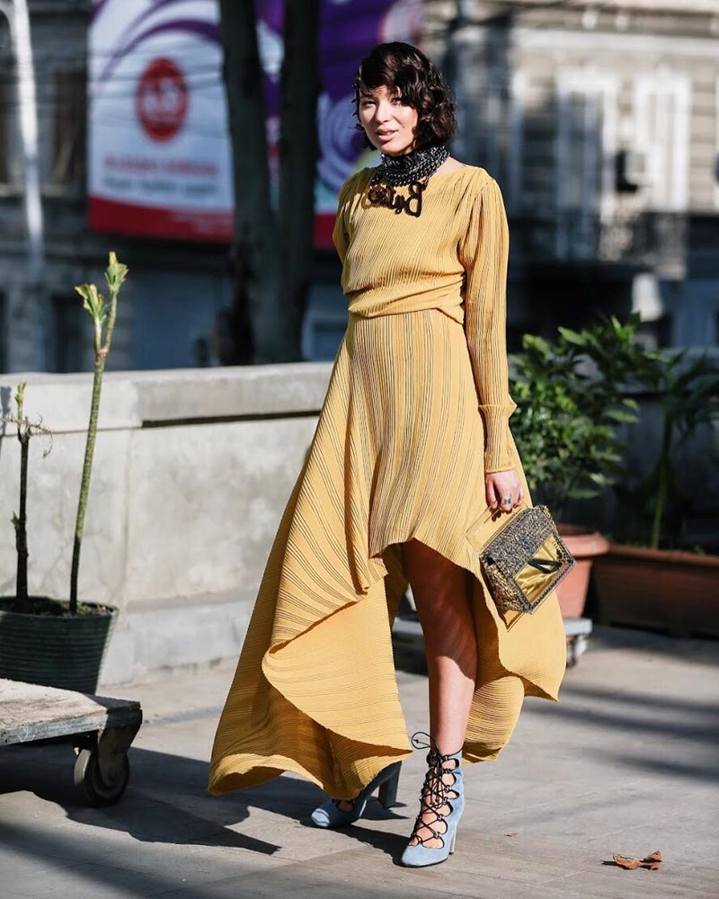 10 κίτρινα φορέματα που θέλουμε τώρα! - εικόνα 4