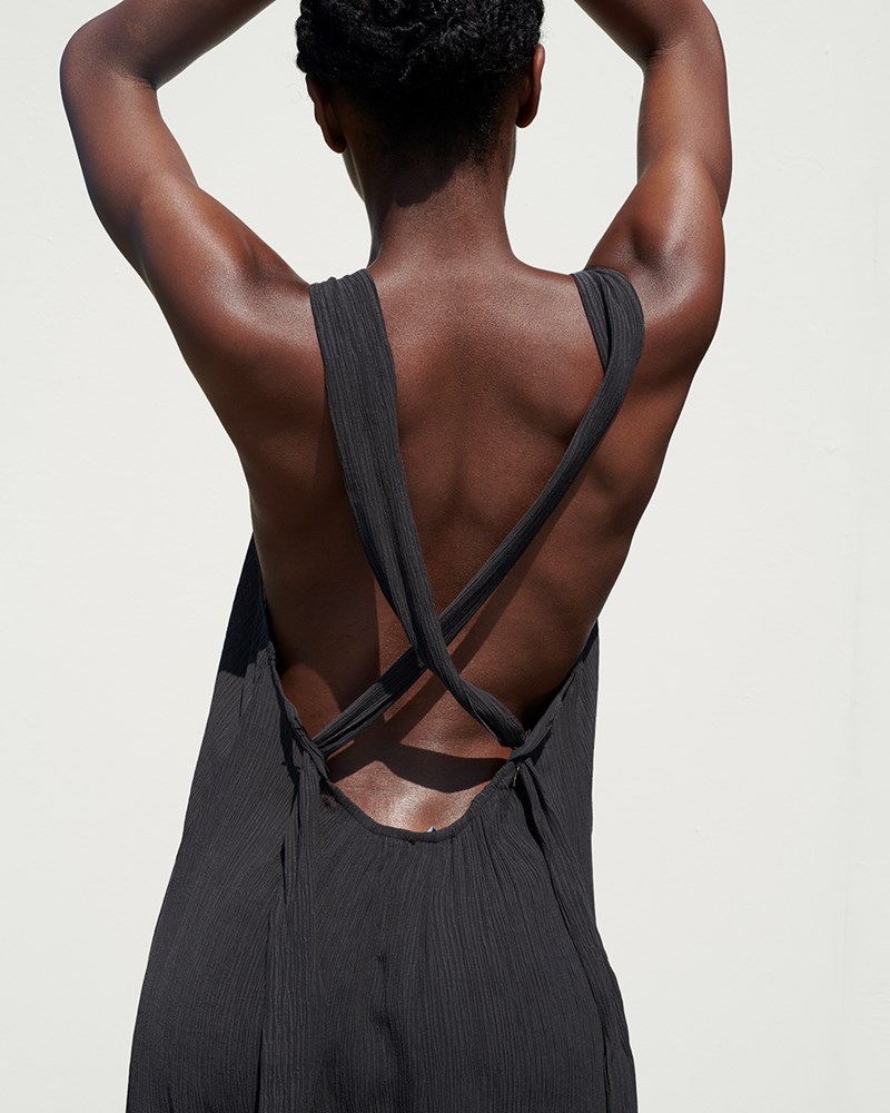 Into the Blue: Τα πιο elegant μαγιό του καλοκαιριού έχουν ελληνική υπογραφή - εικόνα 5