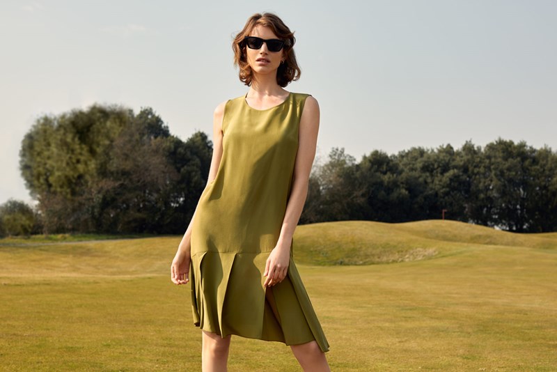 Golf Club: 9 μίνιμαλ λουκ που κάνουν το χαλαρό στυλ απόλαυση - εικόνα 1