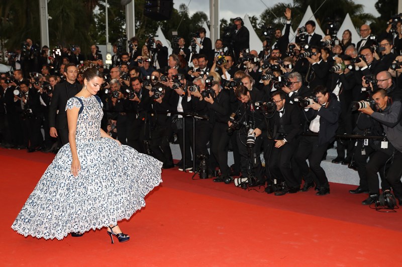 Τα μυστικά πίσω από το Chanel φόρεμα της Penelope Cruz - εικόνα 3