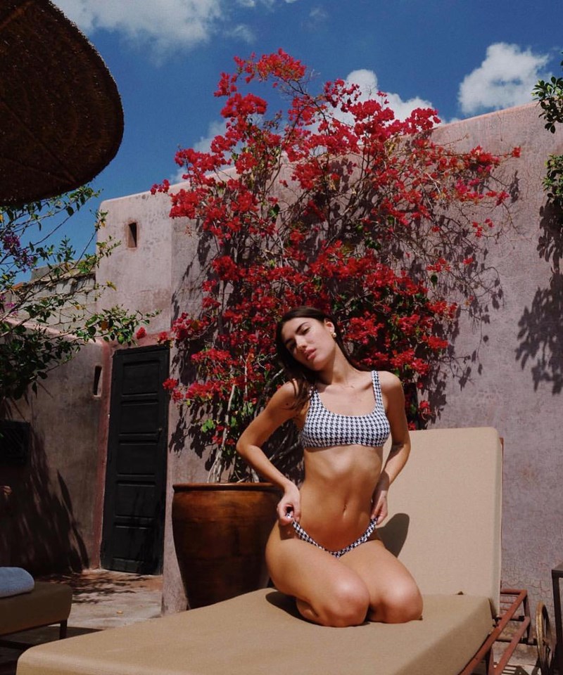 Τι μαγιό φορούν τώρα τα πιο hot κορίτσια της Μεσογείου; - εικόνα 7