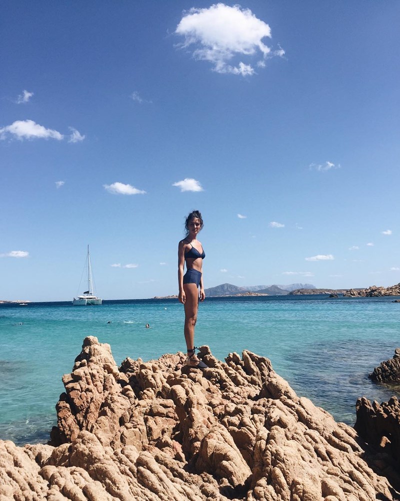 Τι μαγιό φορούν τώρα τα πιο hot κορίτσια της Μεσογείου; - εικόνα 5