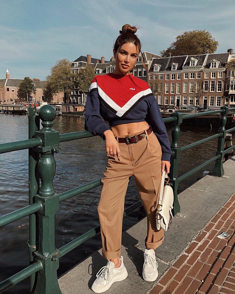 10+1 relaxed fit παντελόνια για τις μέρες που δεν θέλεις να φορέσεις denim - εικόνα 1