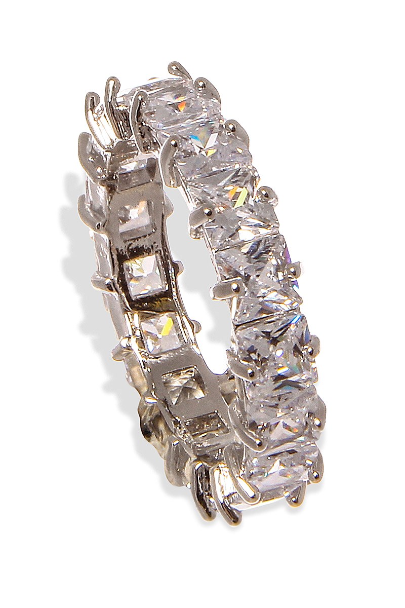 Ξέρουμε που θα βρεις τα κοσμήματα για να υιοθετήσεις τις μεγαλύτερες τάσεις του καλοκαιριού - εικόνα 9