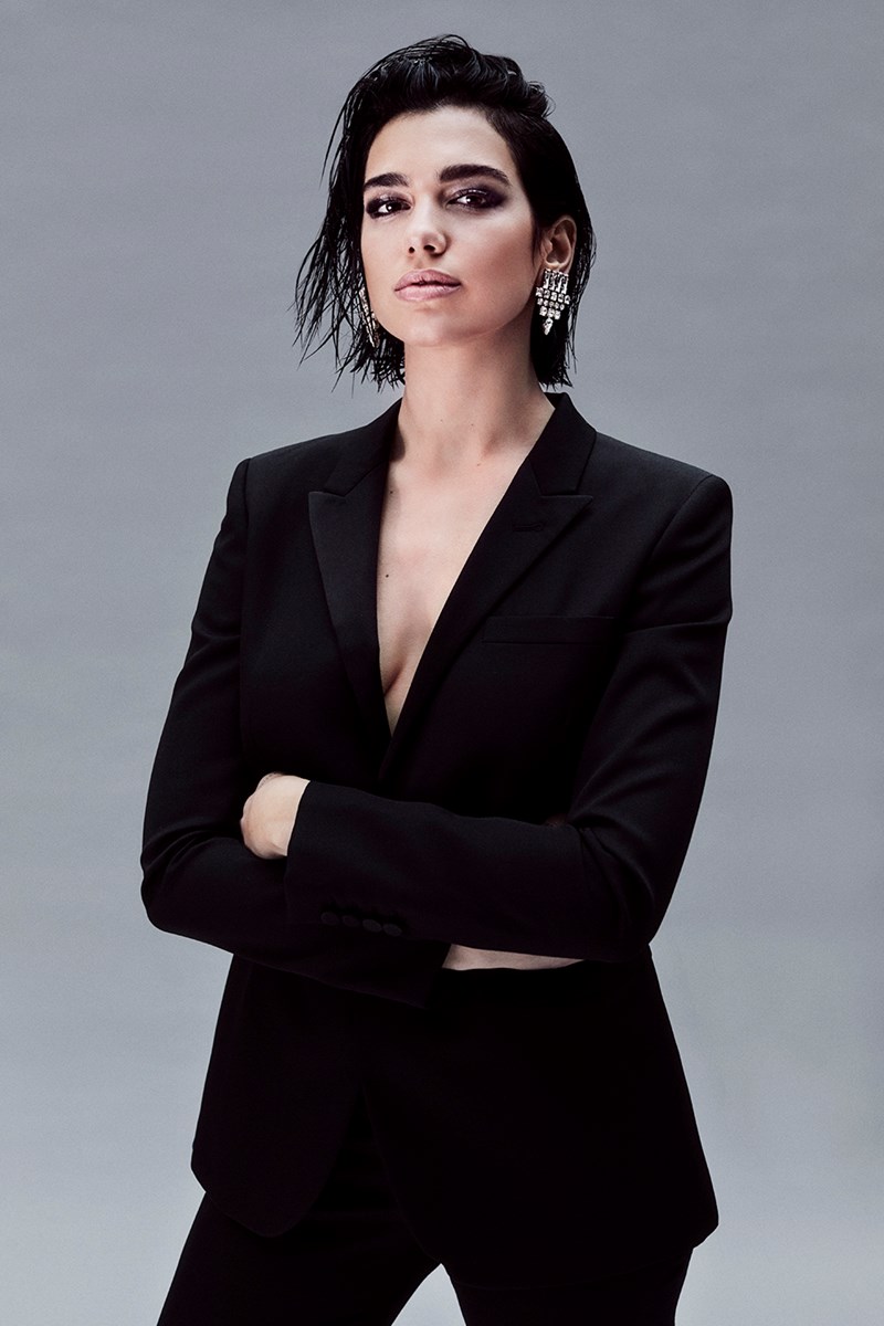 So Hot: Η Dua Lipa είναι η μούσα του νέου αρώματος Yves Saint Laurent - εικόνα 1