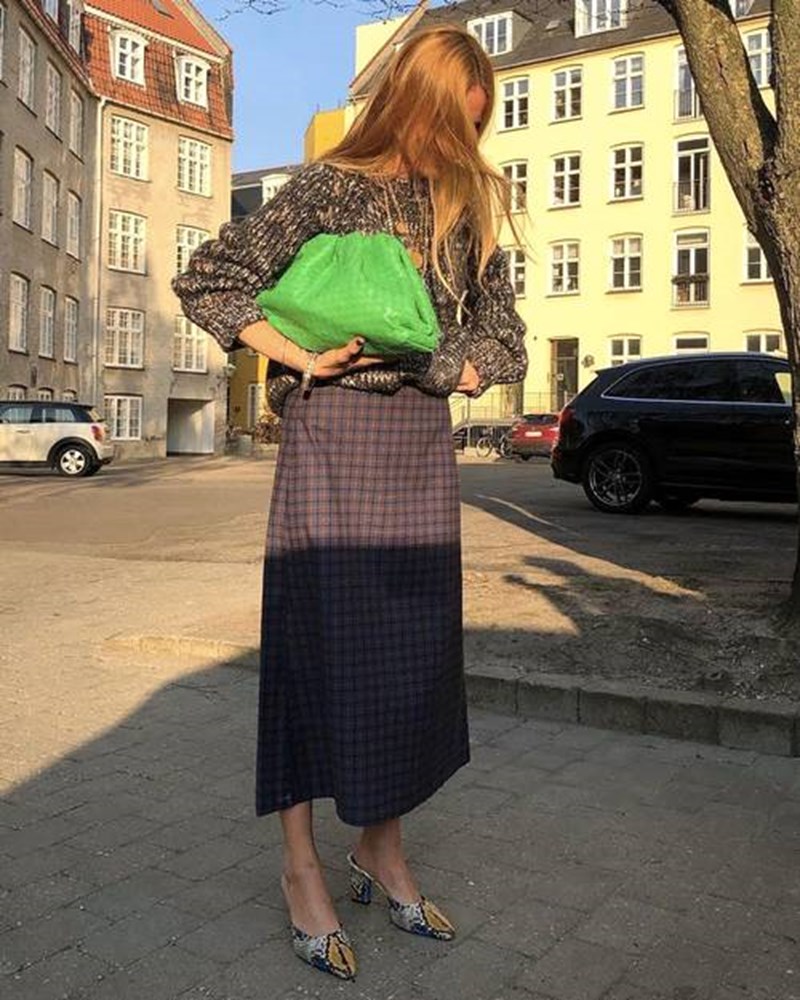 Οι clutch bags επιστρέφουν και είναι πιο κομψές από ποτέ - εικόνα 7