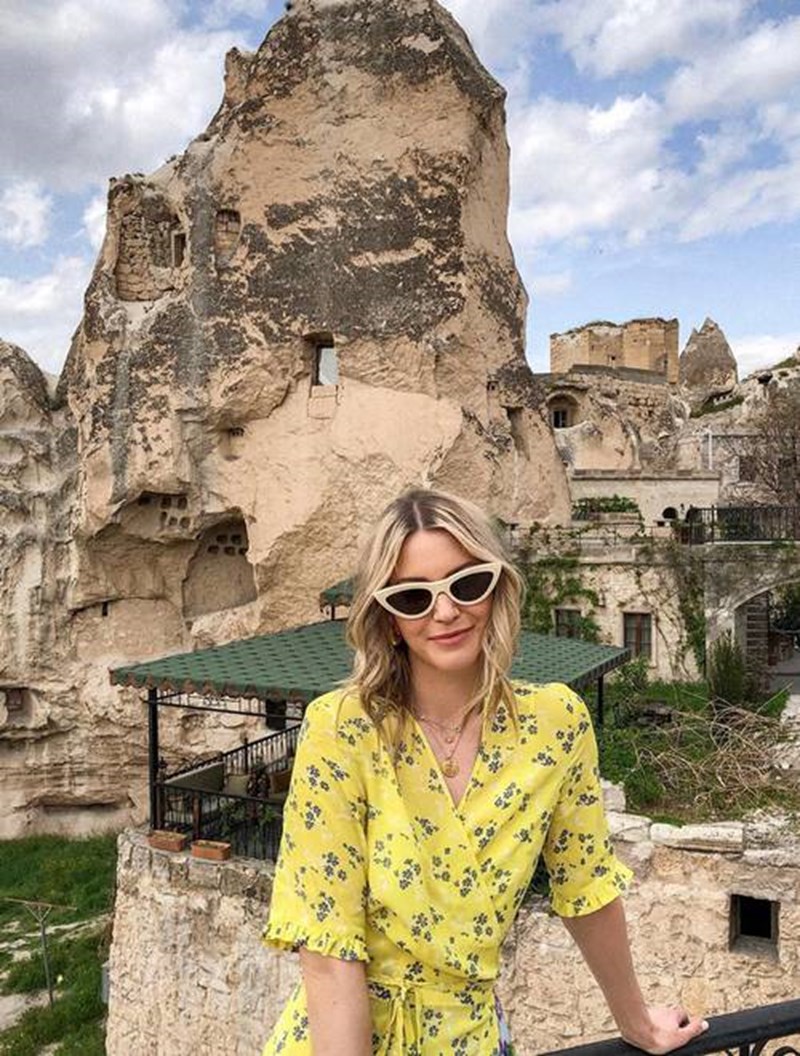 Trend Alert: Με ποια στυλ θα αντικαταστήσεις τα micro γυαλιά ηλίου; - εικόνα 4