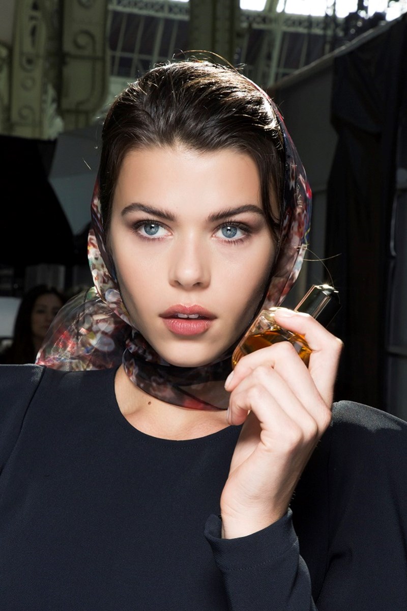 Jet-lag busters: Τι καλλυντικά πρέπει να χρησιμοποιώ στο αεροπλάνο; - εικόνα 1