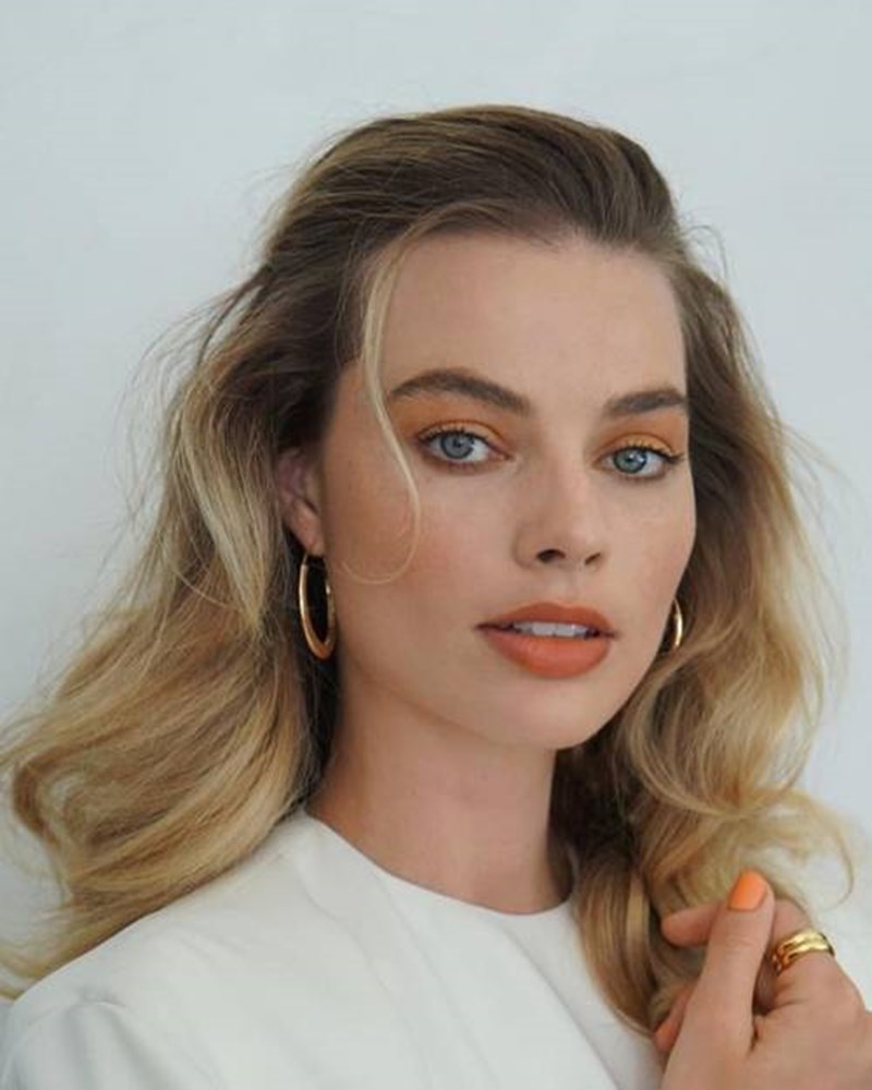 8 beauty looks της Μargot Robbie που θα αντιγράψουμε αμέσως - εικόνα 2