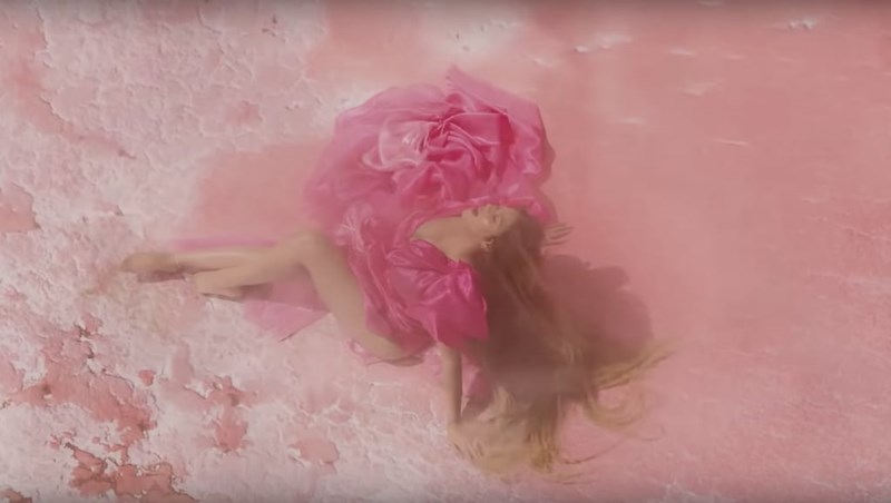 Δείτε όλα τα υπέροχα look της Beyoncé από το video clip του Spirit - εικόνα 5