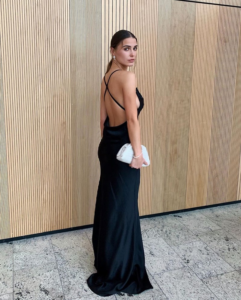 Always in Fashion: 12 κομμάτια στο πιο διαχρονικό χρώμα - εικόνα 1