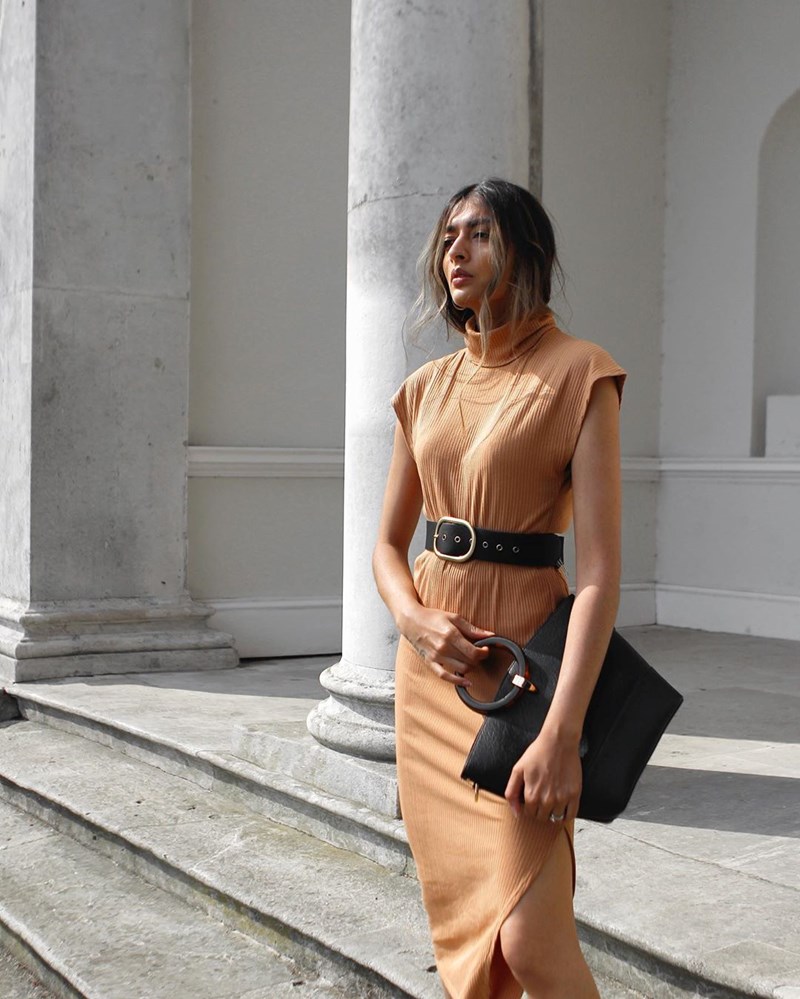 7 τρόποι να φορέσεις τα αγαπημένα σου φορέματα τώρα και το φθινόπωρο - εικόνα 3