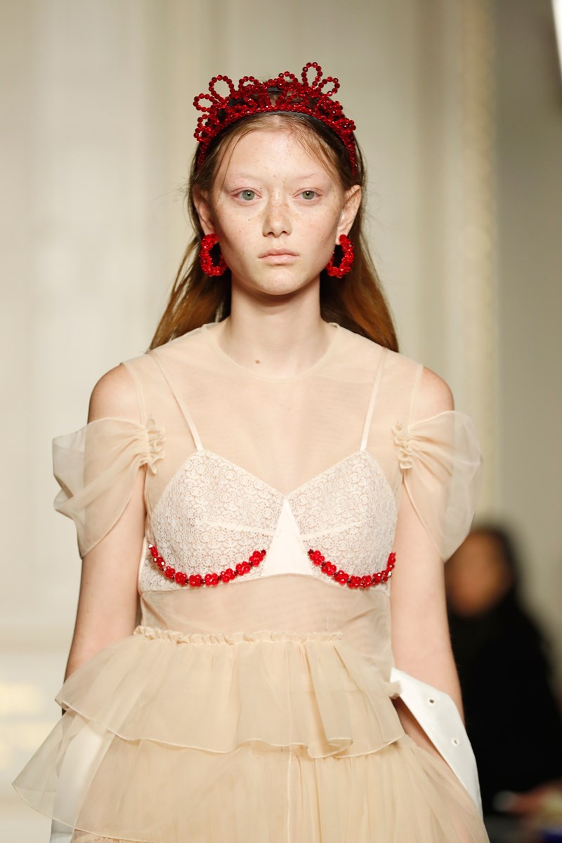 Trend Report: Όλα τα αξεσουάρ που πρέπει να γνωρίζεις φέτος - εικόνα 3