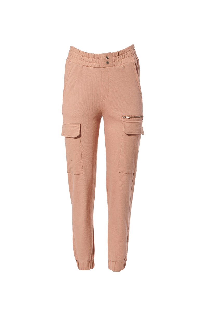 Hot Right Now: Γνωρίσαμε την ηθοποιό Δανάη Παππά και κλέψαμε ιδέες από το στυλ της - εικόνα 12