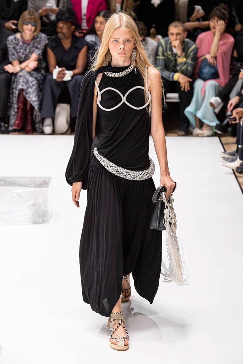 Top 5: Αυτά είναι τα shows της London Fashion Week που ερωτευτήκαμε - εικόνα 9