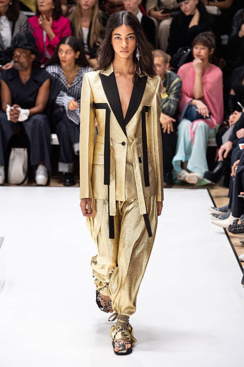 Top 5: Αυτά είναι τα shows της London Fashion Week που ερωτευτήκαμε - εικόνα 11