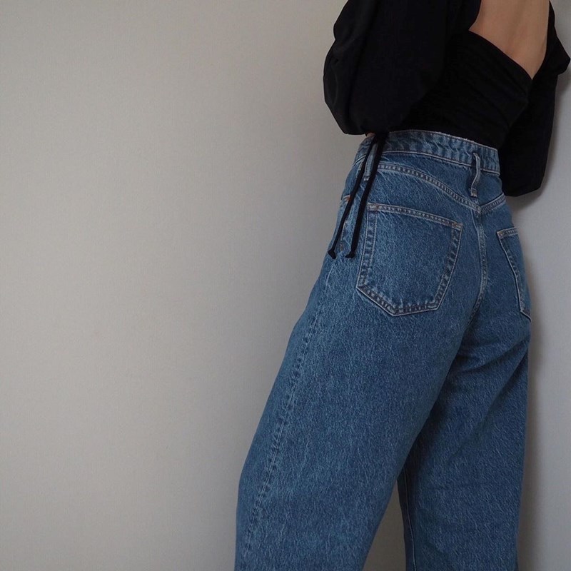 Αυτή είναι η πιο αμφιλεγόμενη denim τάση της σεζόν. Θα την υιοθετούσες; - εικόνα 1