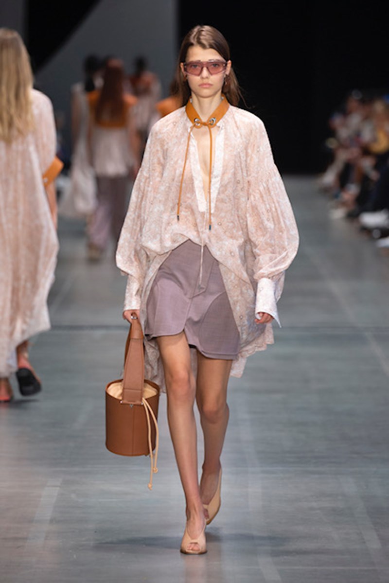 Η κομψή κολεξιόν που πρέπει να δεις από τη Milan Fashion Week - εικόνα 1