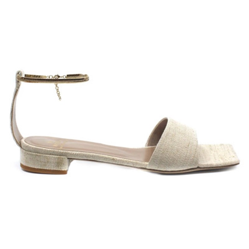 Insta-Favourites: 10 κομμάτια που φορούν τώρα οι influencers - εικόνα 12