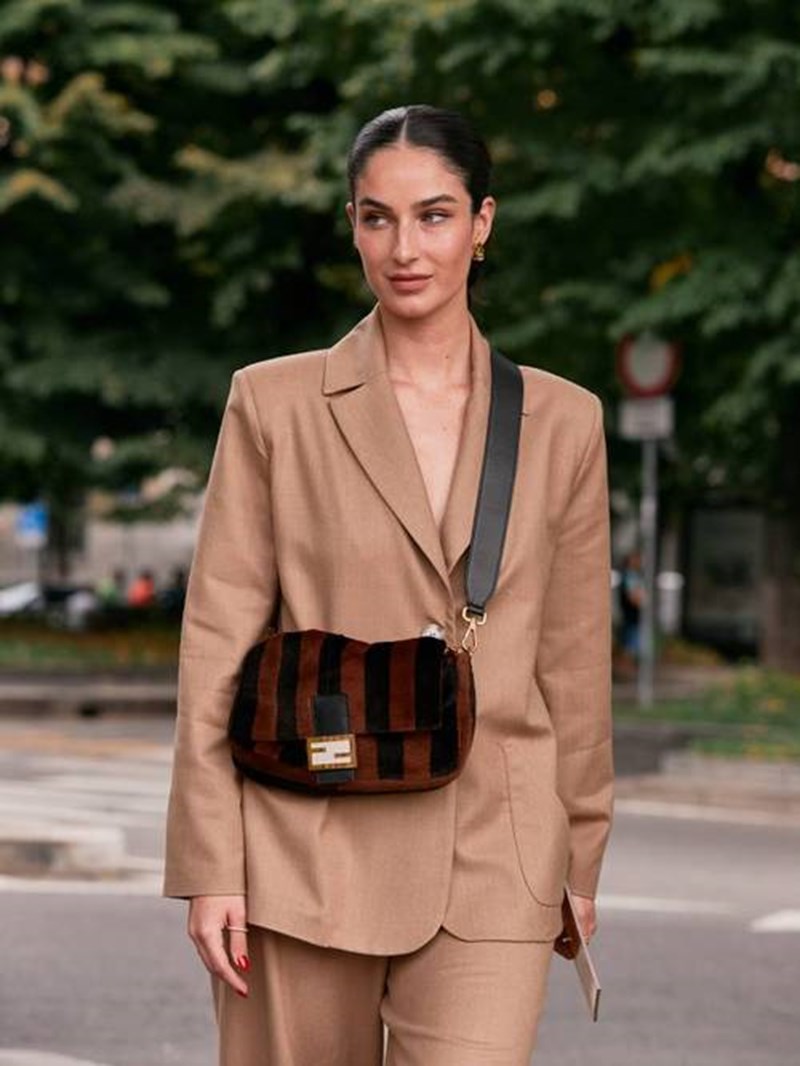 Οι μόνες τάσεις που πρέπει να ξέρεις από την Fashion Week του Μιλάνου σε 21 εμφανίσεις - εικόνα 19