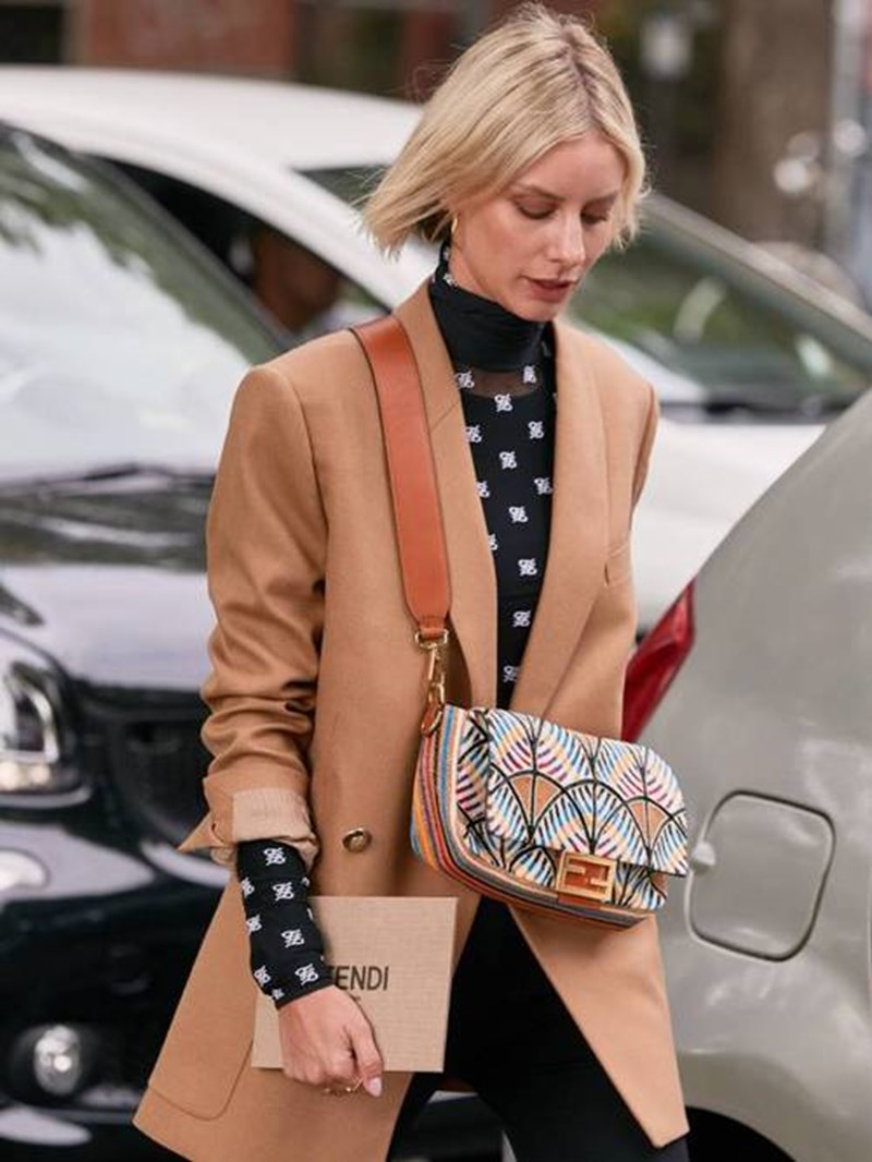 Οι μόνες τάσεις που πρέπει να ξέρεις από την Fashion Week του Μιλάνου σε 21 εμφανίσεις - εικόνα 20