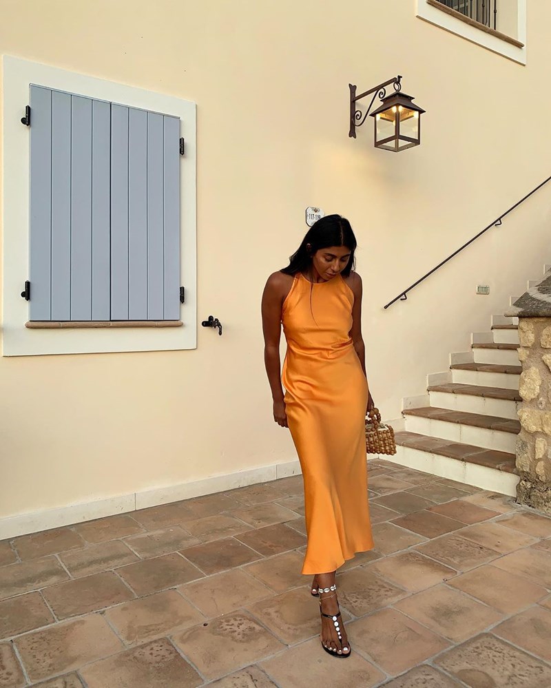 Με αυτό το χρώμα το καλοκαίρι παίρνει παράταση - εικόνα 1