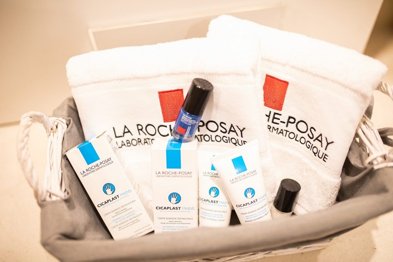 Βάψε τα νύχια σου μπλε για καλό σκοπό - εικόνα 4