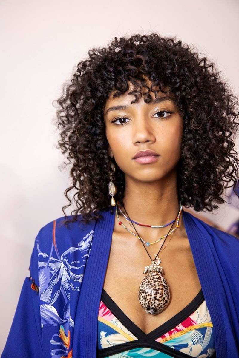 Έχεις μπούκλες; Έτσι θα τις αναδείξεις στο μεγαλύτερο ατού της ομορφιάς σου - εικόνα 5