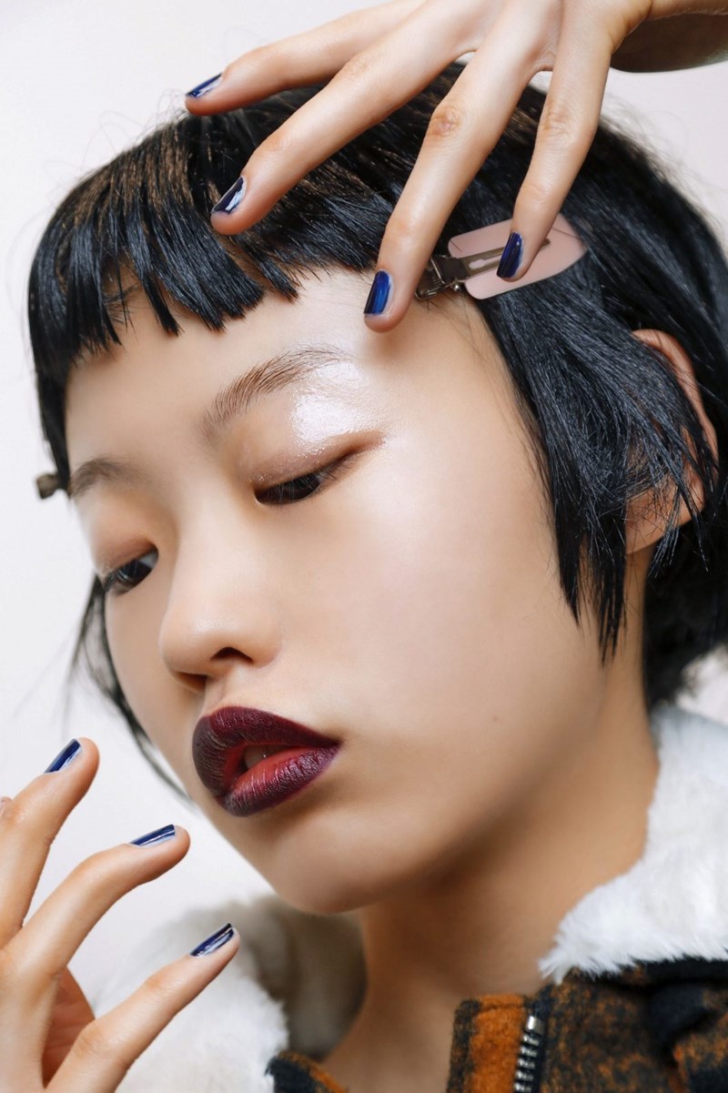 Βάψε τα νύχια σου μπλε για καλό σκοπό - εικόνα 1