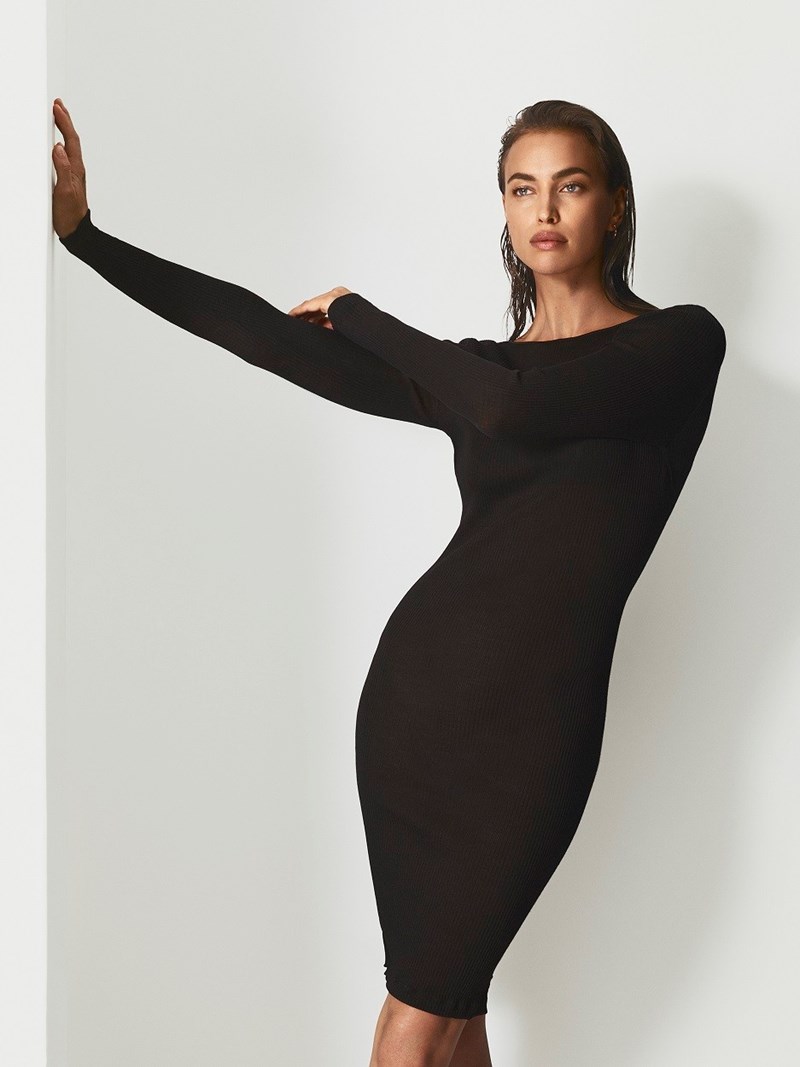 So Soft: Η Irina Shayk φορά τα απαλά πλεκτά που όλες θέλουμε - εικόνα 1