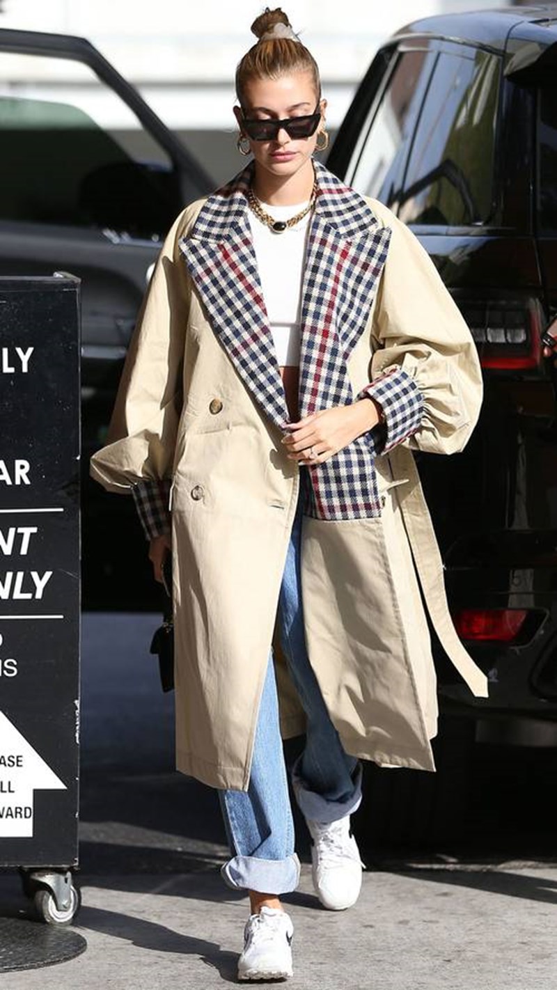 4 coat trends που φοράνε τώρα οι πιο στιλάτες γυναίκες του κόσμου (γιατί όχι και εσύ;) - εικόνα 1