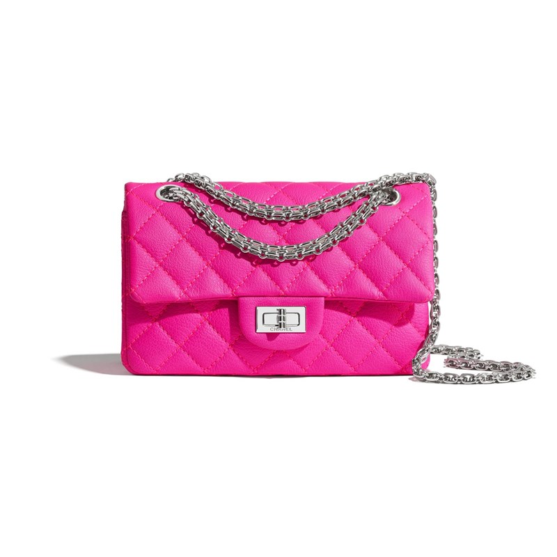 2.55: Τι κρύβεται πίσω από την ημερομηνία-σταθμό της μόδας; - εικόνα 2