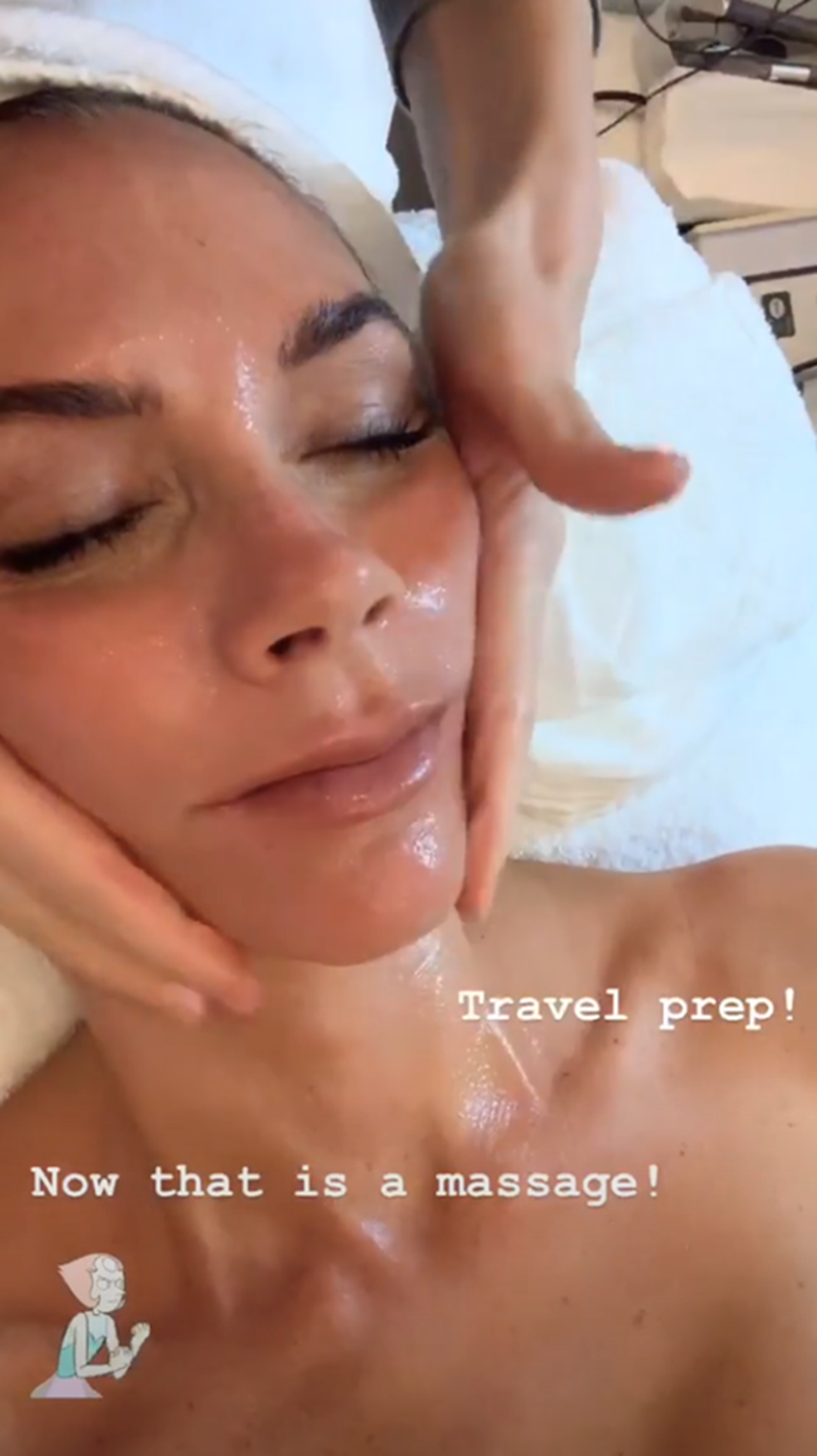 8 λόγοι που η Victοria Beckham δείχνει 10 χρόνια νεότερη - εικόνα 1