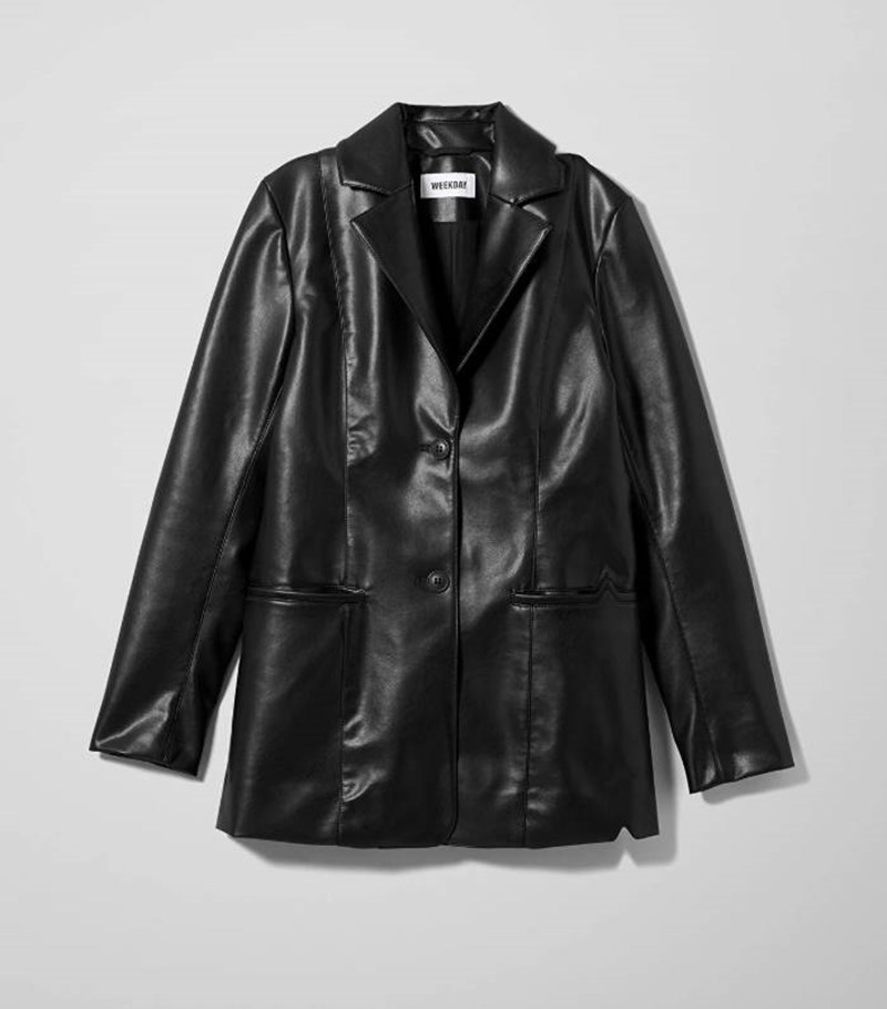 4+1 τρόποι για να φορέσεις το jean σου ακριβώς όπως η Kaia Gerber - εικόνα 2