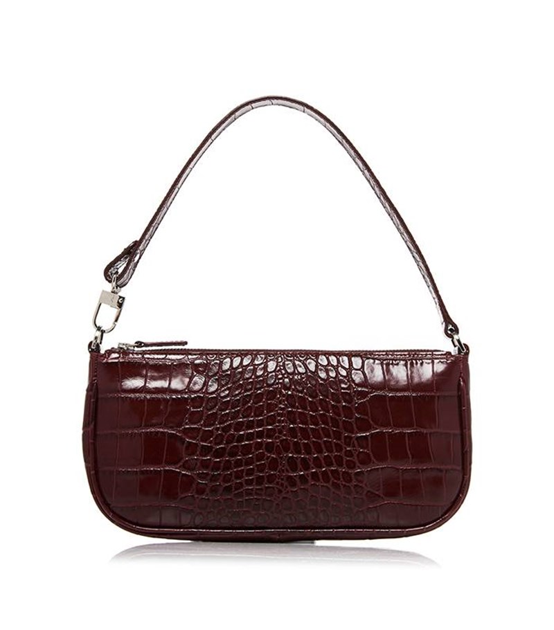 4+1 τρόποι για να φορέσεις το jean σου ακριβώς όπως η Kaia Gerber - εικόνα 7