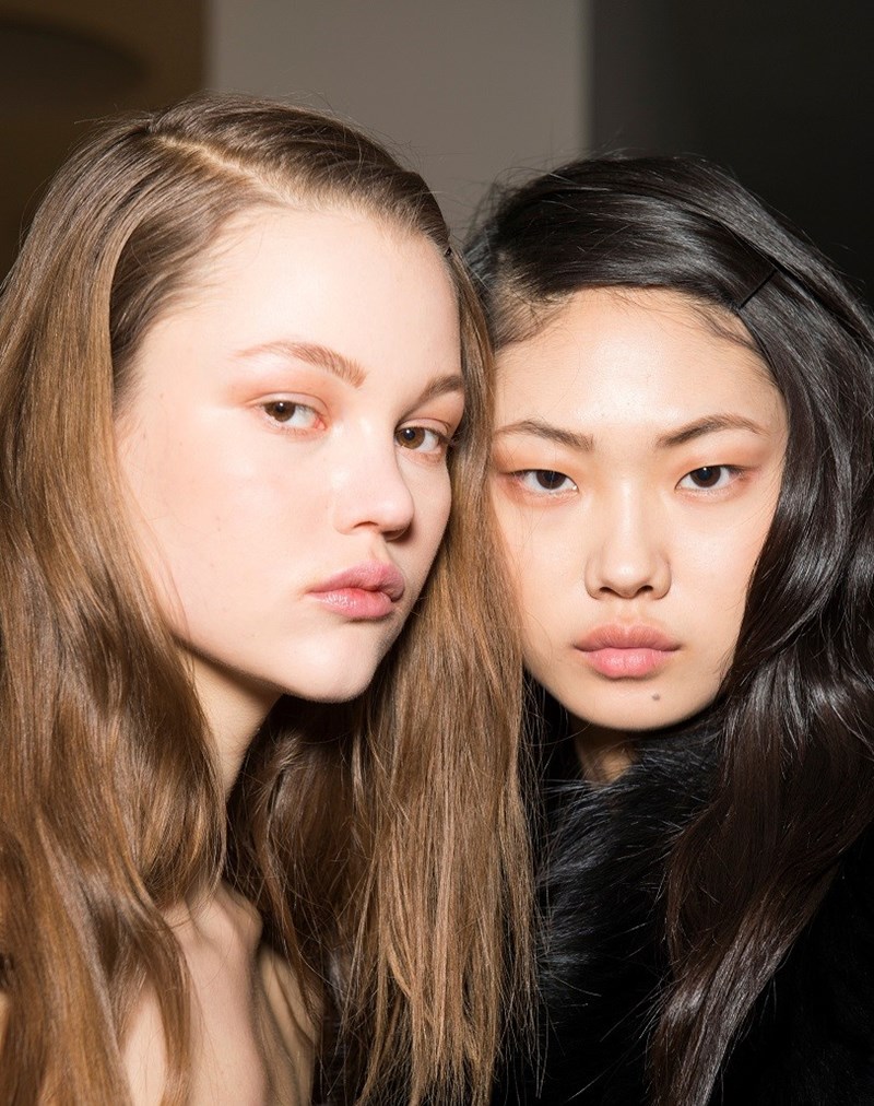 Glossy look: Πώς να δείχνεις λαμπερή 24/7 - εικόνα 1