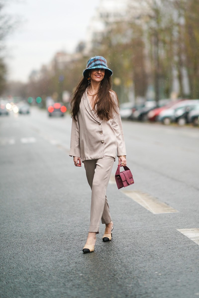 How to Style: Με ένα pyjama suit στο πλευρό σου θα κάνεις τις πιο effortlessly chic εμφανίσεις του χειμώνα - εικόνα 7