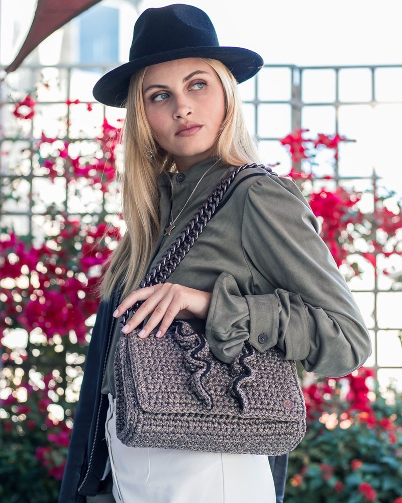 Miss Polyplexi: Οι χειροποίητες τσάντες που θα κάνουν το στυλ σου ακόμα πιο μοναδικό - εικόνα 12