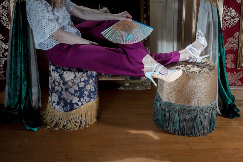 Orsalia Sarri: Γνωρίσαμε μια σχεδιάστρια που δίνει στα παπούτσια της προσωπικότητα - εικόνα 1