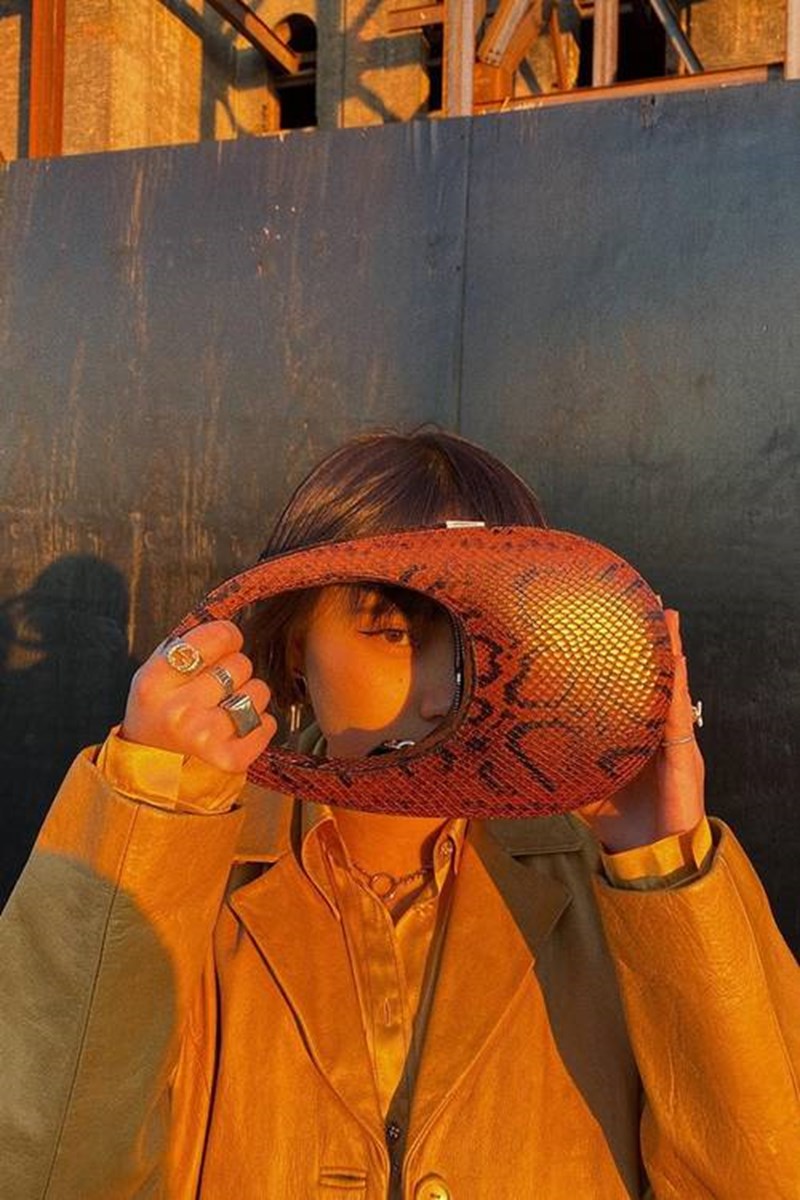 Θέλεις τα outfits σου να ξεχωρίζουν; Υιοθέτησε αυτές τις τάσεις άμεσα - εικόνα 2