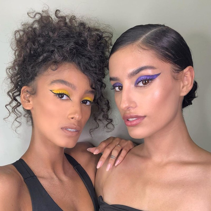 Colour Liner: Ο πιο hot τρόπος να βάλεις eyeliner φέτος! - εικόνα 1