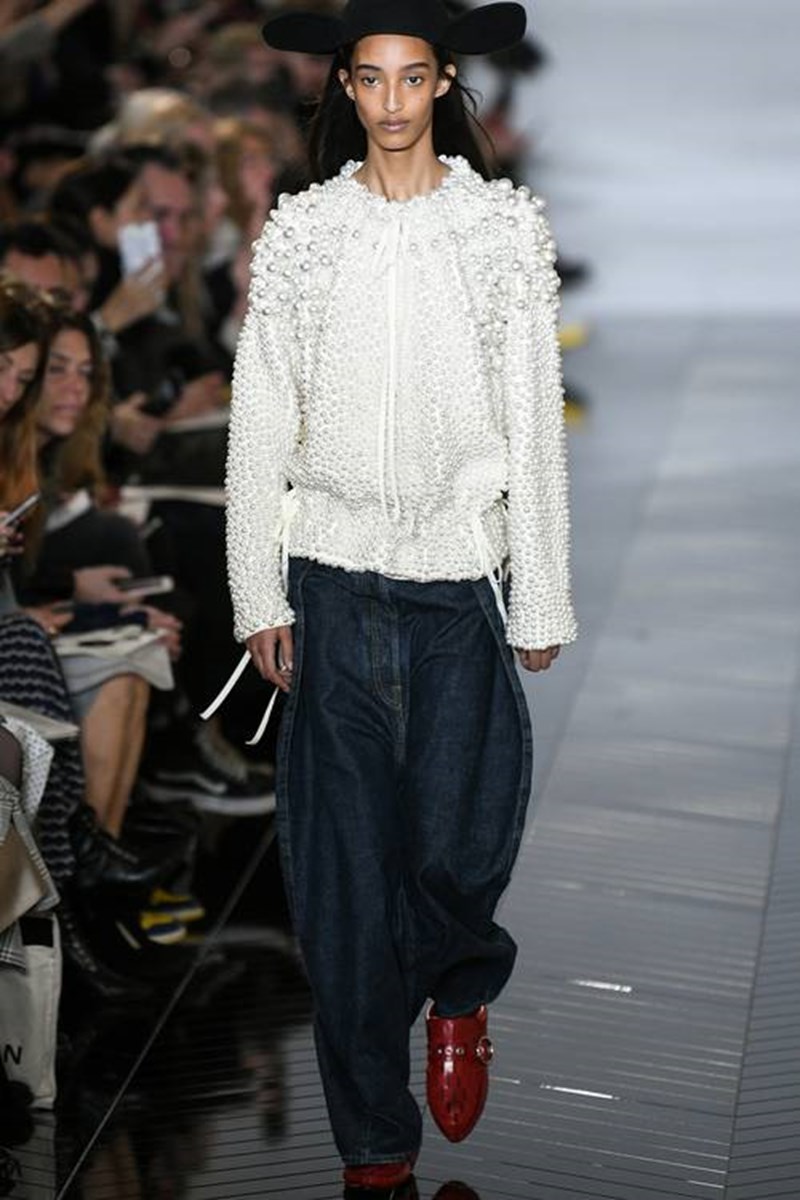 Γιατί όλες φορούν πέρλες; H τάση που αγαπάμε + 11 κομμάτια-έρωτας - εικόνα 2