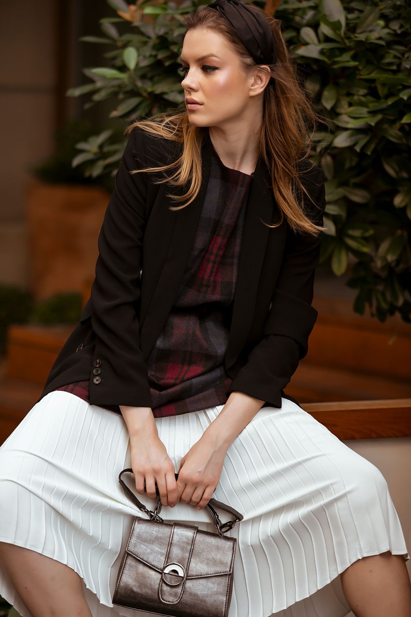 Christina Malle: Αυτές οι τσάντες έχουν ένα πολύ δυνατό χαρακτηριστικό - εικόνα 14