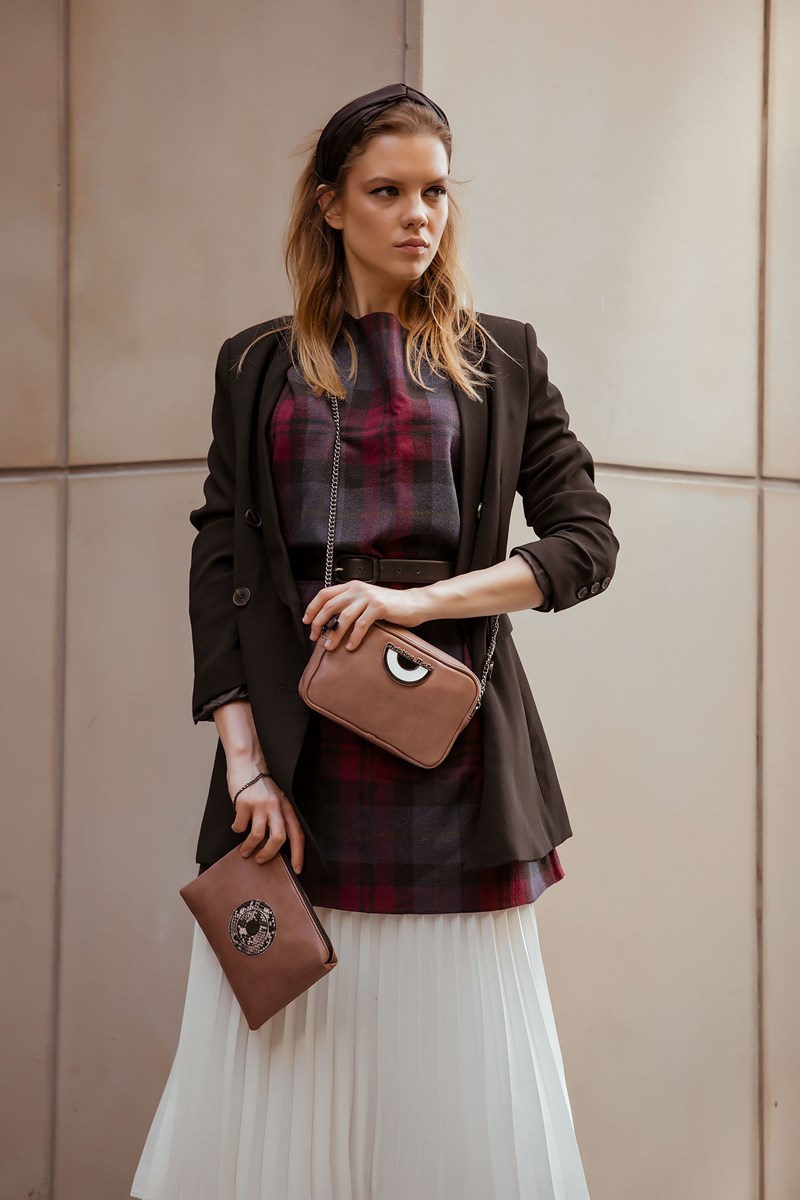 Christina Malle: Αυτές οι τσάντες έχουν ένα πολύ δυνατό χαρακτηριστικό - εικόνα 13